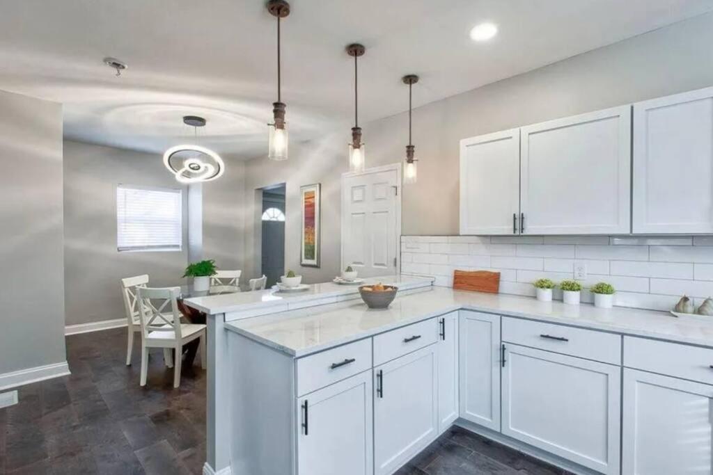 Вилла Windsor Park House Индианаполис Экстерьер фото